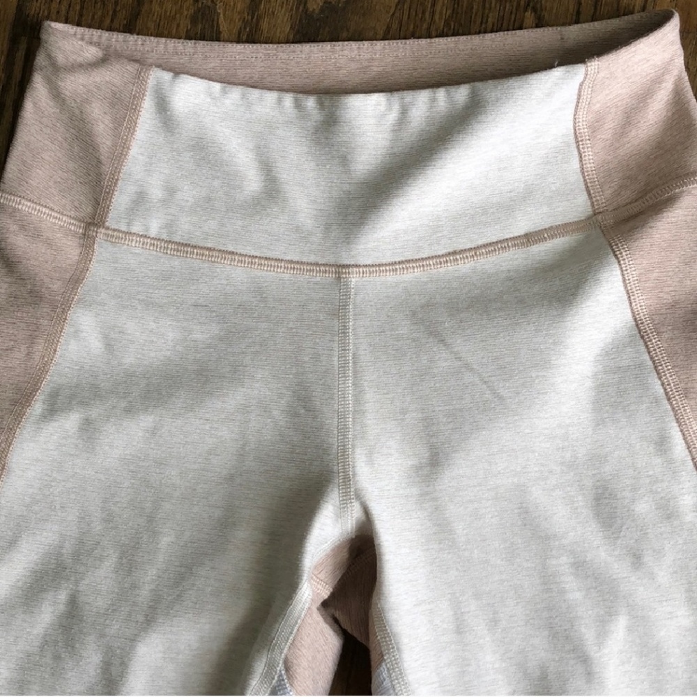 NWOT Outdoor Voices 7/8 Tri-tone leggings - Picture 2 of 8